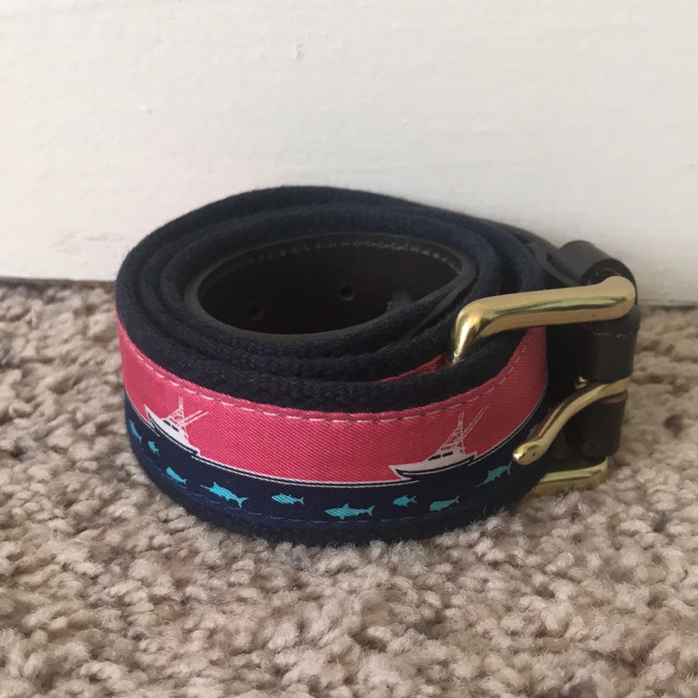 Vineyard vines belt size 34